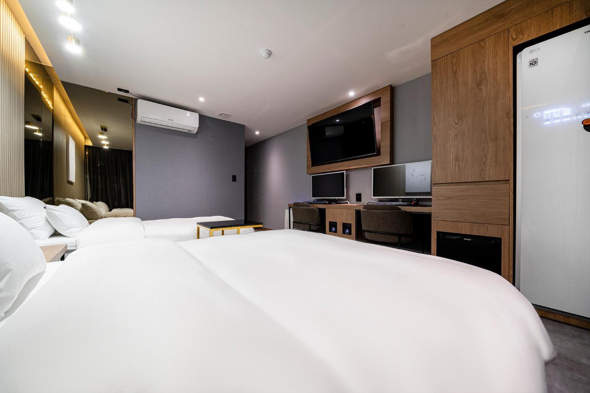 Urban Brown Hotel Chungju City Hall المظهر الخارجي الصورة