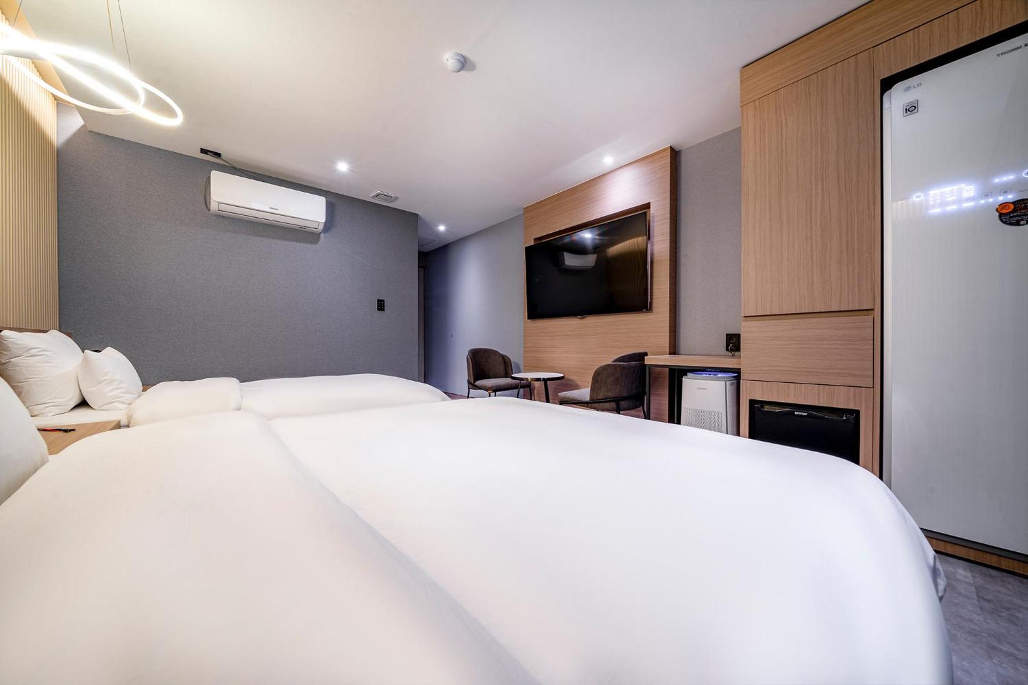 Urban Brown Hotel Chungju City Hall المظهر الخارجي الصورة